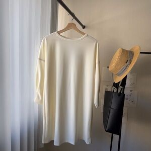 ｛Mango｝Oversized Sweatshirt Dress White Brand New